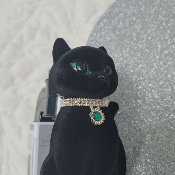 BBW Fancy Black Cat Nightlight Wallflowers Fragrance Plug 2024 New Out of Stock - Picture 3 of 9